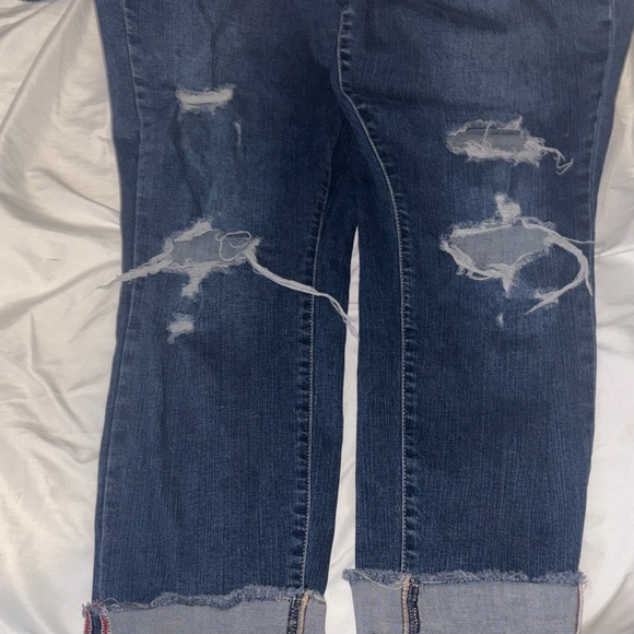 Torrid - Crop Boyfriend Vintage Stretch Jeans - Size 14 - Picture 4 of 12